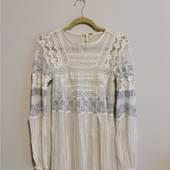Free People White and Blue Lace Long Sleeve Dress - Picture 3 of 7